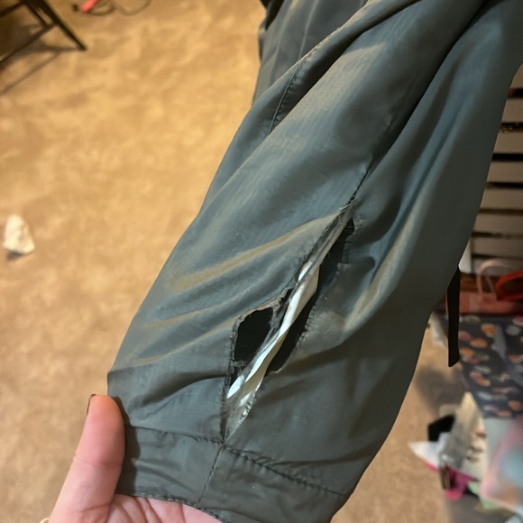 pac tech rain coat - Picture 3 of 4